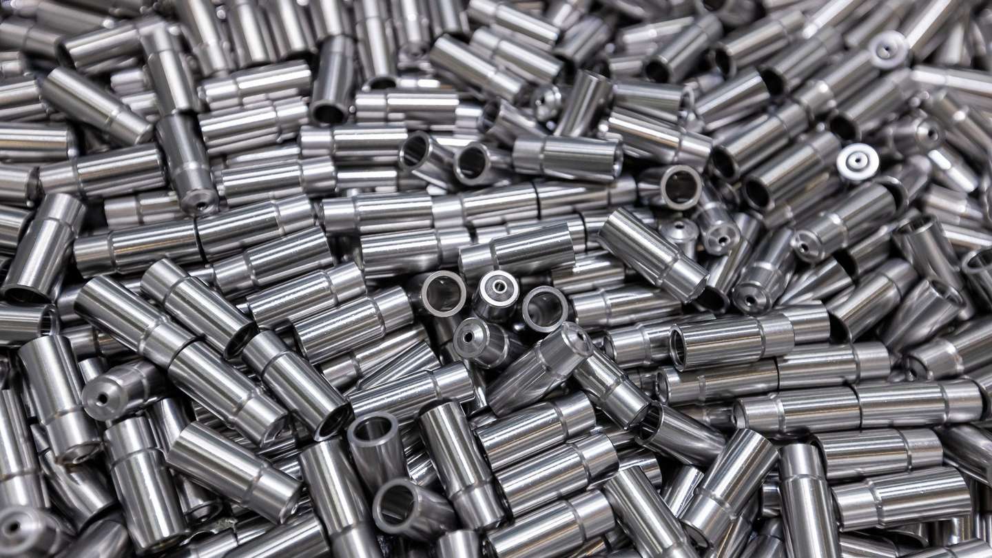 High-precision metal turned parts from mesa parts for the automotive industry